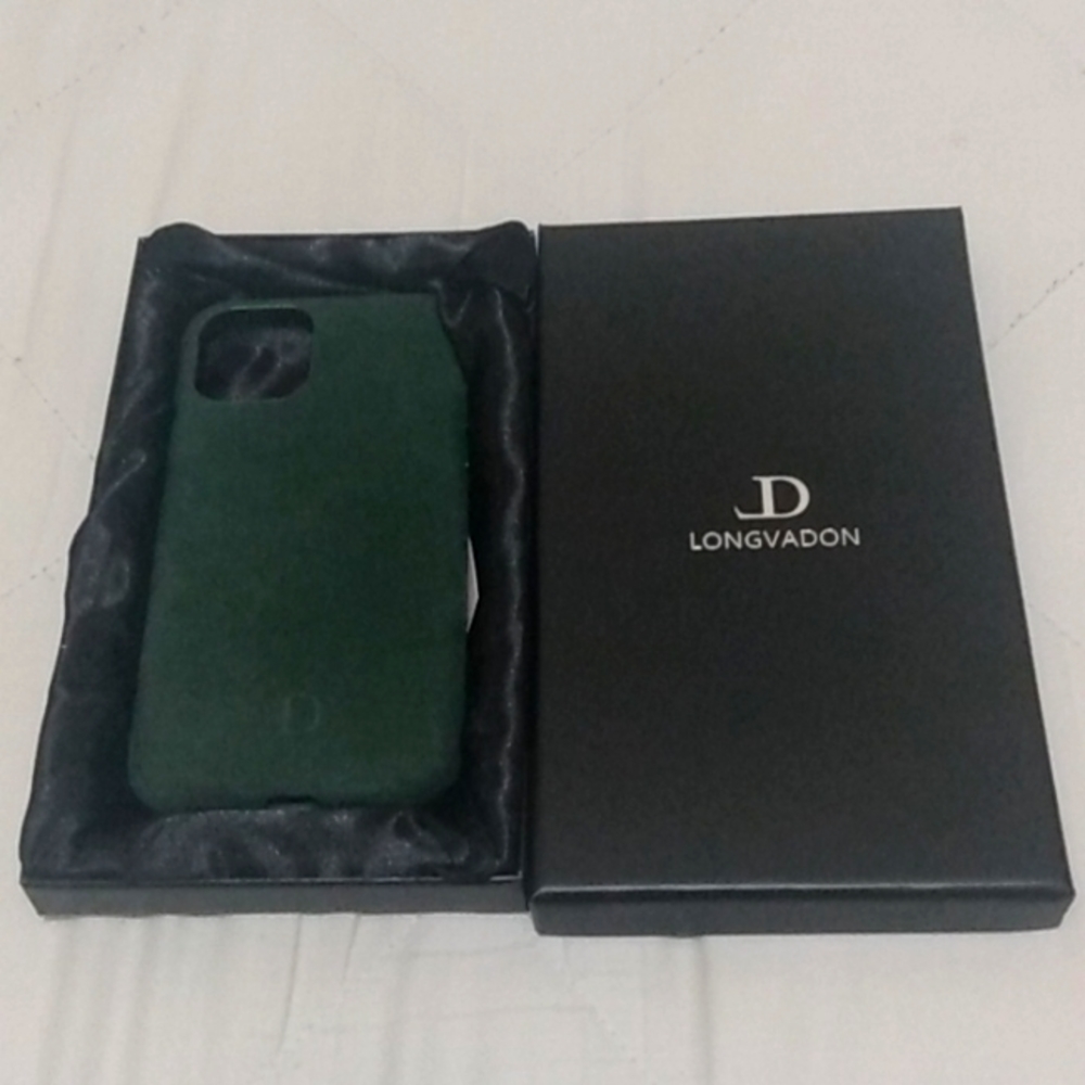 Longvadon Iphone 11 pro case